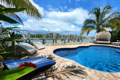 Image de 5br 4ba Sunsets, Private Pool, Bikes & Amenities!