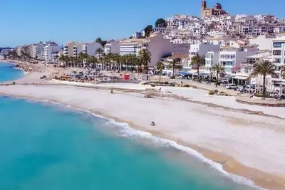 Image de Confortable appartement pour 2 personnes avec Wifi, climatisation, piscine, Tv et terrasse