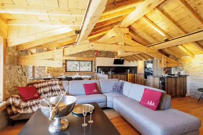 Image de Le Refuge Cal Chalon ***** chalet au coeur du village - sa vue imprenable