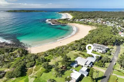 Image de Waves At Bawley - Beachfront Beach House