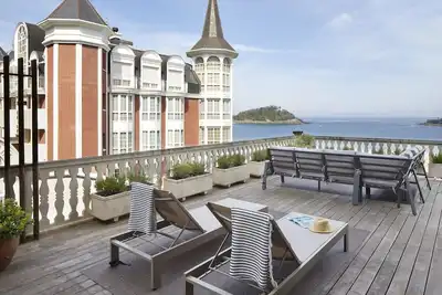 Image de Terrasse Miraconcha Terrace: Appartement de Luxe 6 Pax. Immense terrasse avec vue sur la mer