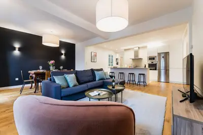Image de Zabaleta Suite: 6 Pax Appartement supérieur. Pratique et distingué. A 500 mètres de la plage