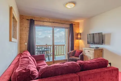 Image de Appartement 4 pièces avec piscine et parking aux Arcs 1800