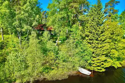 Image de New property - cottage with stunning lake views!