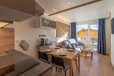 Image de Appartement rénové proche des pistes avec WiFi et linge inclus
