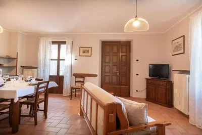 Image de Two-bedroom apartment in the countryside near Assisi