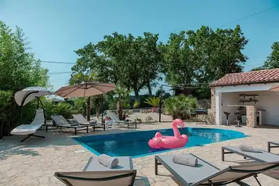 Image de Holiday House Jolly - Pool Private