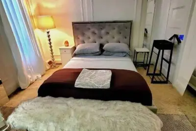 Image de Apartment @Posh safe area in Nyc (shabby chic)