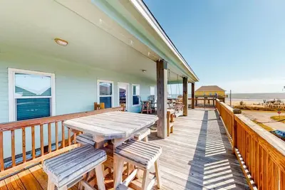 Image de Resting Beach Face, Gulf views, Dog friendly, sleeps 14