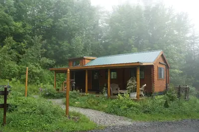 Image de Moonlight Woods - Gardener's Log Cabin