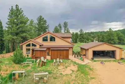 Image de Remote Cabin Family Fun Hot Tub