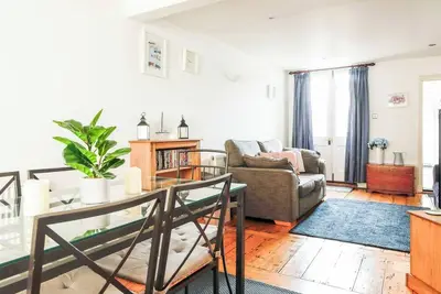 Image de Victoria Cottage by Whitstable Seaside