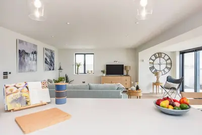 Image de Appartement-de Luxe-Salle de bain privée séparée-Vue plage-Shemara
