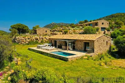 Image de La Villa Cedrat est une authentique Bergerie Corse pour 6 personnes de 110 m²