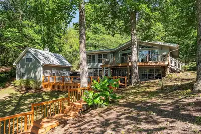 Sheltered Cove: 4  Br, 3  Ba House in Jasper, Sleeps 12