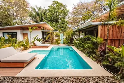 Villa 3 minutes from Playa Pelada- Nosara Springs