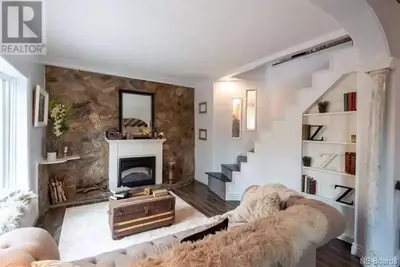 Image de Private house\/large hottub\/sauna & optional \"Adult\/Red room\"