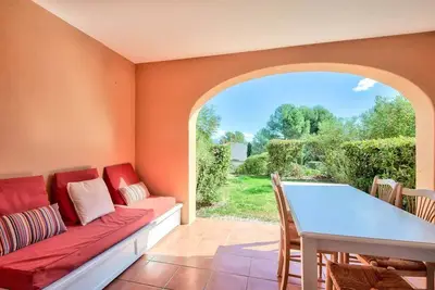 Image de Gemütliches und klimatisiertes Apartment 2 Zimmer 5 Personen mit Garten - Prestige - super Home