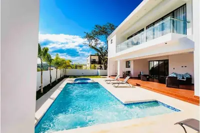 Image de Luxury Tropical Paradise Villa, 4 bed. W Pool