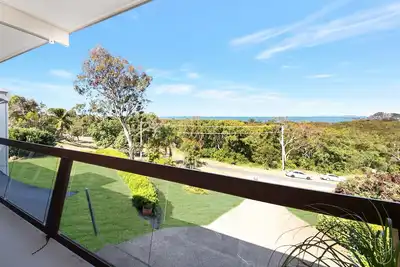 Image de Serene ocean & harbour views