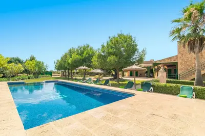 Image de Los Girasoles - Wonderful villa with private pool and only 10 km away from the paradisaica