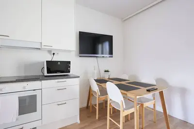 Image de Center located new apartment, very close to bus station
