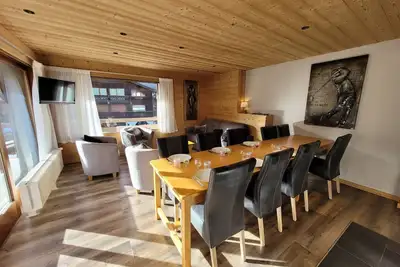 Image de Appartement rénové aux Gets avec balcon, 3 chambres, WiFi, parking