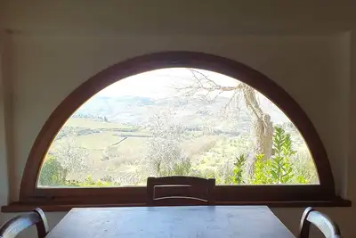 Image de Appartement spacieux La Colonna avec vue sur les vignobles du Chianti Classico