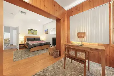 Image de Bondi Beach is at your easy reach.