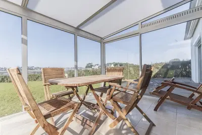 Image de Jolie maison et sa véranda pour de belles vacances