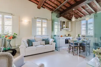 Image de Smart Flat with Elevator inside Lucca