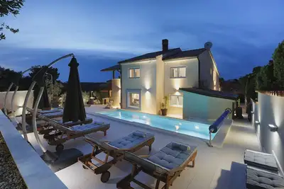 Image de Villa Forest Bay near Pula for 8 people - only 300 meters from the beach