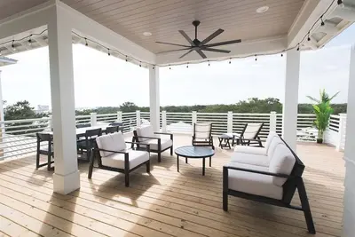 Image de Golf cart & Bikes ~ Rooftop Deck ~ Ocean Views