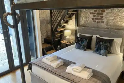 Image de The Bruce @ Rwy Studio - sleeps 4 guests in 1 bedroom