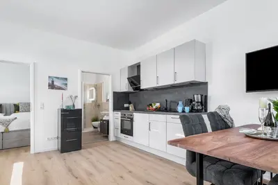 Image de Ferienwohnung Strandperle - Ostsee- und Strandnah, Duschbad, Modern, Terrasse