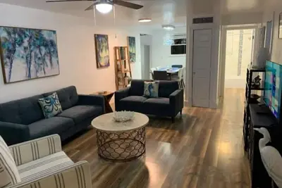 Image de Oasis in Ocean Ridge, Near Beach