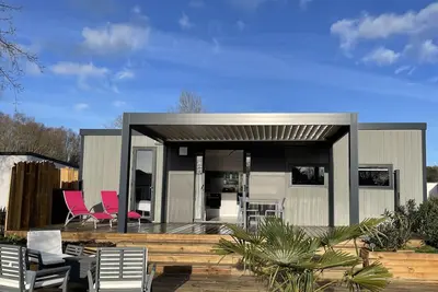 Image de Ecolodge Avec Piscine Dans La Residence