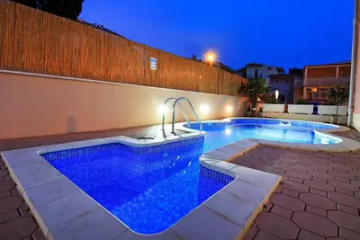 Image de Superbe appartement Ă Baska Voda