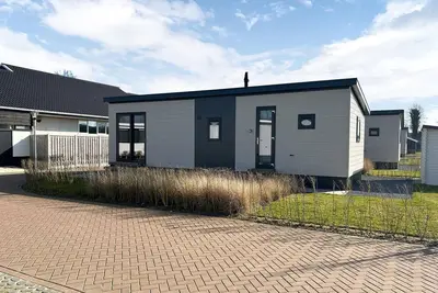 Image de Superbe maison à Scherpenisse avec WiFi