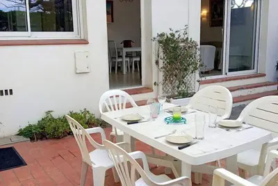 Image de 6crsud1- Maison familiale climatisation 6 personnes proche de la Plage