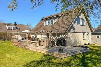 Image de Superbe maison à Ystad avec jacuzzi