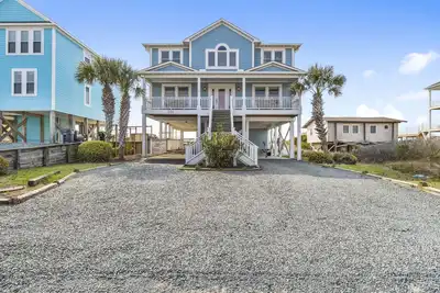 Image de New to Proactive Vacations \"351 Obw\" is a 5 Bedroom, 4. 5 Bathroom Home W/ Private Pool!