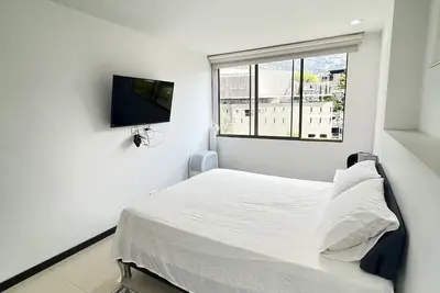 Image de Apt in full entertainment unit