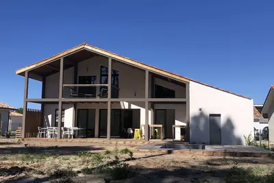 Image de Magnificent villa 5 km from the ocean