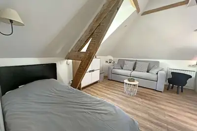 Image de Studio Cosy à 2 Pas de la Plage - Idéal Couple/Enfant, Cuisine Équipée, Ménage Inclus