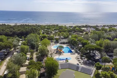 Image de Modern mobile home in Marina 3 campings included, 3 bedrooms, 2 bathrooms, beach