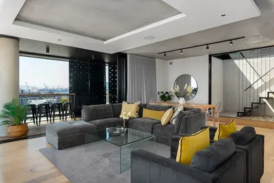 Image de Luxe Penthouse | Private Entertainment Area