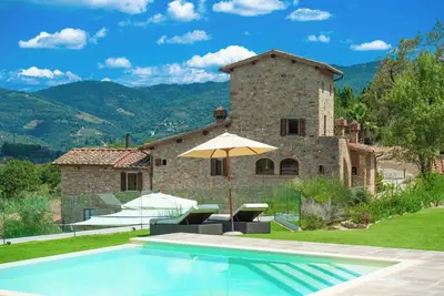 Image de Tuscany farmhouse Sum