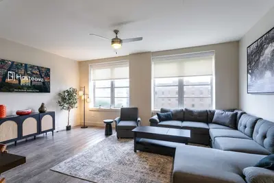 Image de Ideal Condo near City Hot Spots