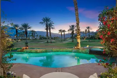 Stunning Villa on the Pga West Golf Course. 5 Min to Festivals
